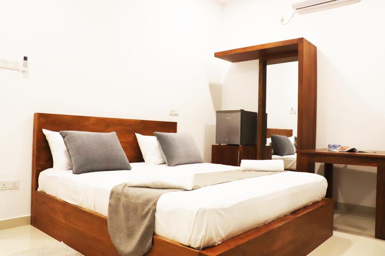 Hotel Marakolliya 2*